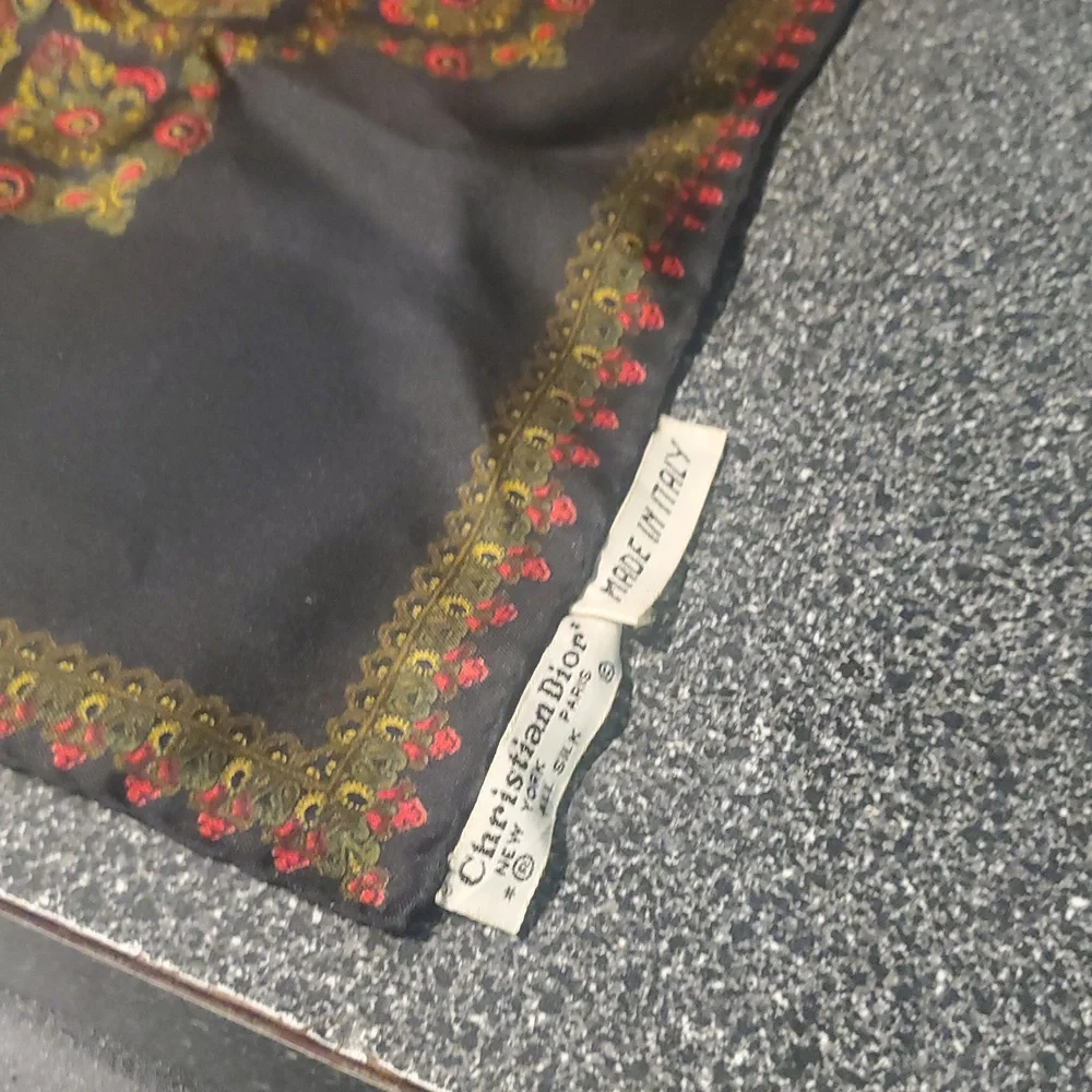 Dior Black and Red Scarf 18.50